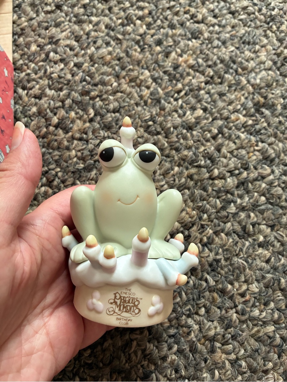 Precious Moments “Hoppy Birthday” 1995 Symbol of Membership Figurine